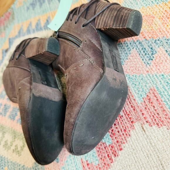 💚 Report | faux leather milla ankle booties - Picture 6 of 6